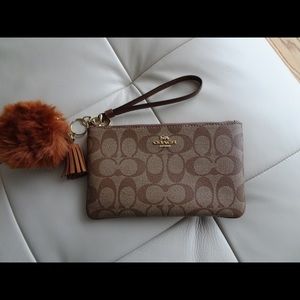 Coach wristlet (large)